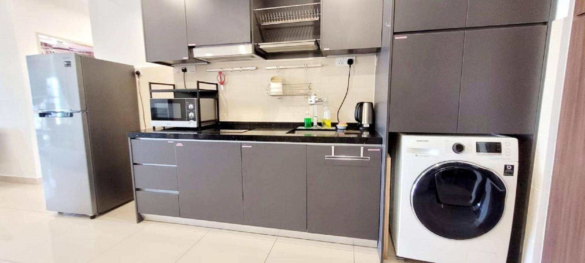 Hostahome Suites At Encorp Marina, Mins To Legoland Malaysia Nusajaya  Rum bild