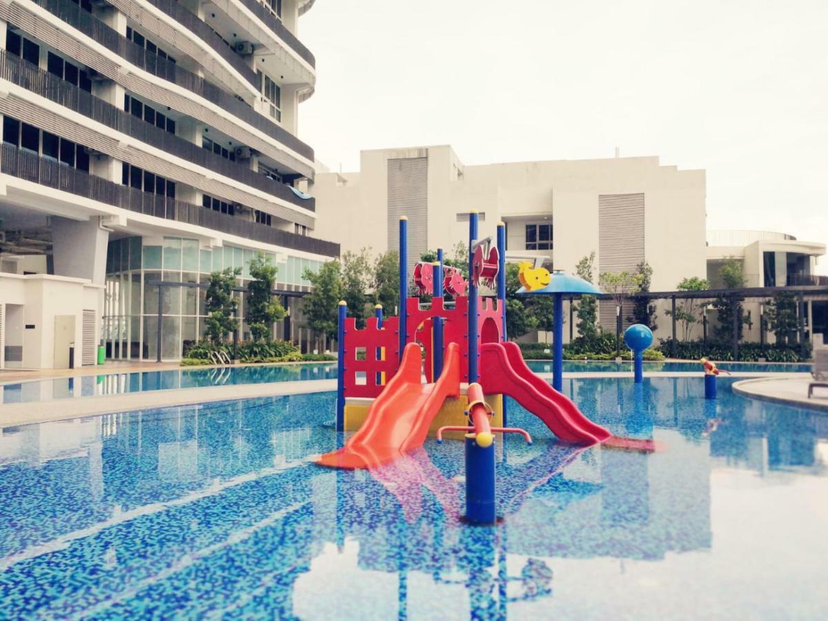 Hostahome Suites At Encorp Marina, Mins To Legoland Malaysia Nusajaya  Exteriör bild